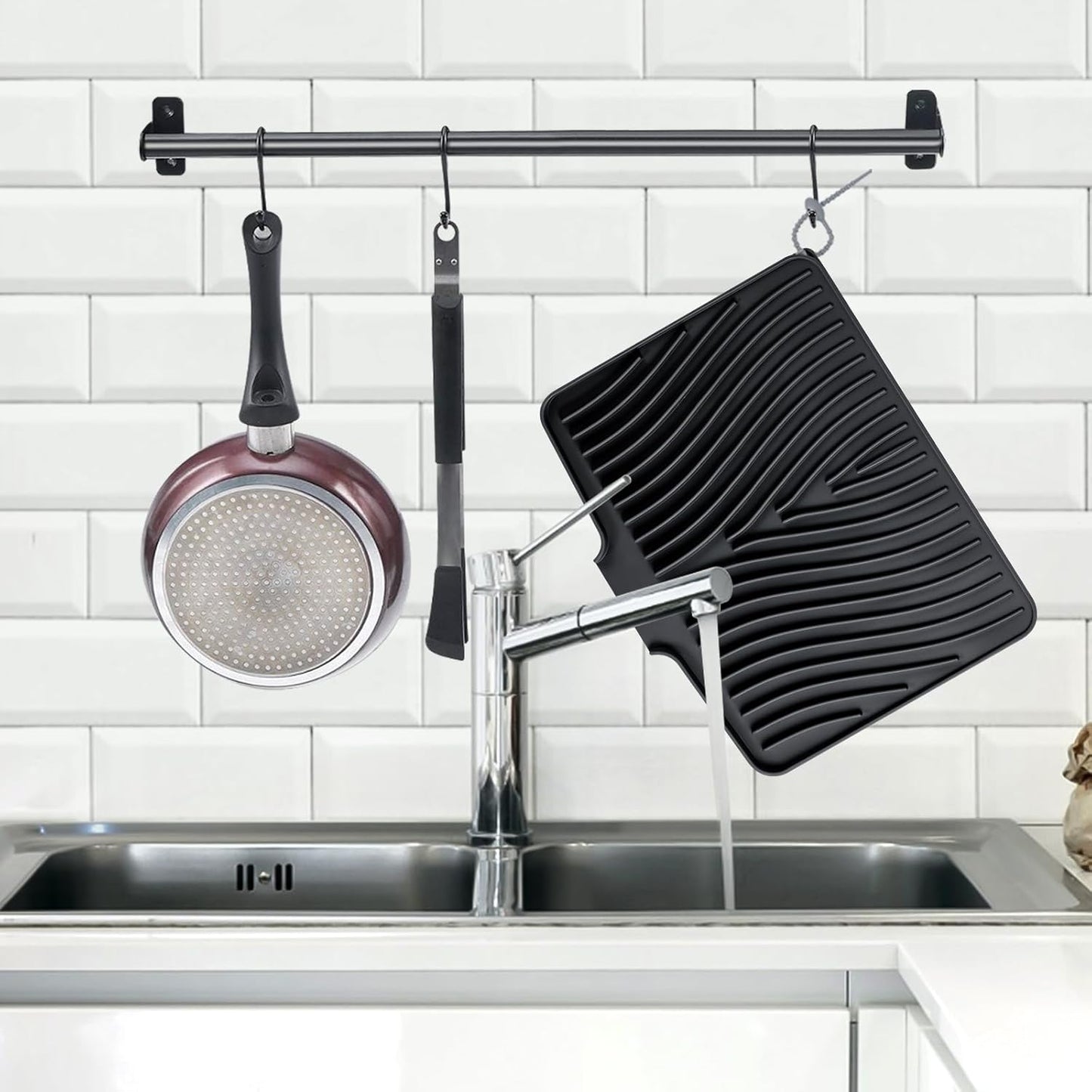 Dish Drying Mat, Stone Drying Mat for Kitchen Counter with Built-in Drain, Non-Slip Drying Matt Kitchen Counter, Heat Resistant Silicone Drying Mat, 2 Pcs(15.8"X 13", Black)
