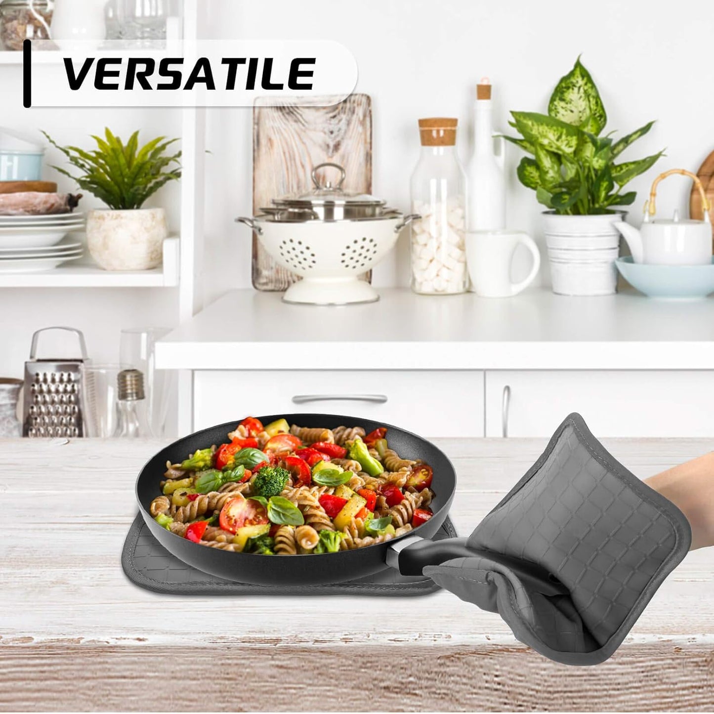 HOMWE Silicone Kitchen Pot Holders with Pockets, 2 Pc Set Trivet, Steam and Heat Resistant Hand and Countertop Protection Hot Pads, Non-Slip Grip potholders, Terrycloth Interior Lining, Gray