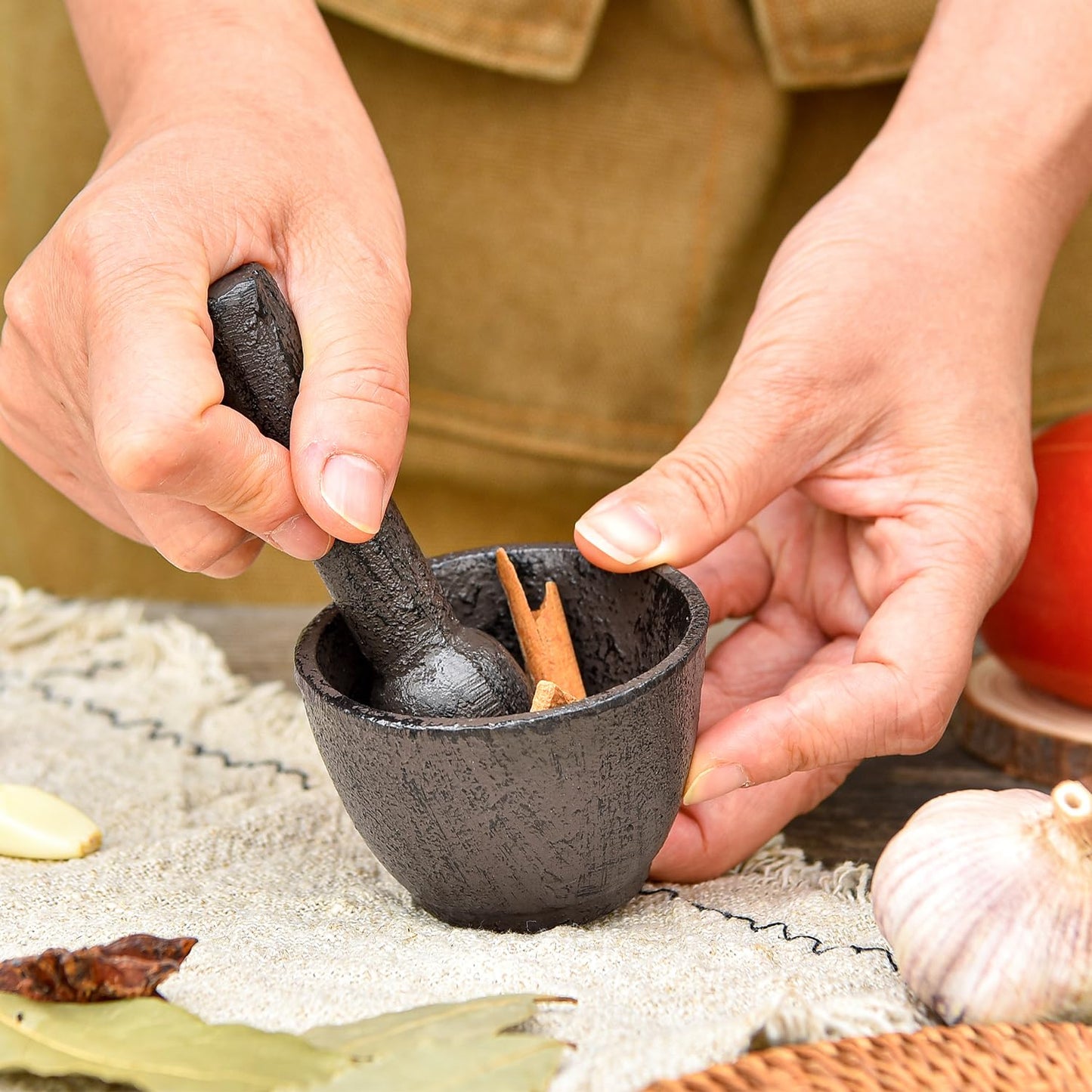 Sungmor Cast Iron Mortar and Pestle, Small Heavy Duty Black Spice Grinder Set, 3" Diameter Mortar and 3.9" Long Pestle, Rustic Useful Kitchen Tools for Grinding Spices, Herbs, Nuts and Pesto