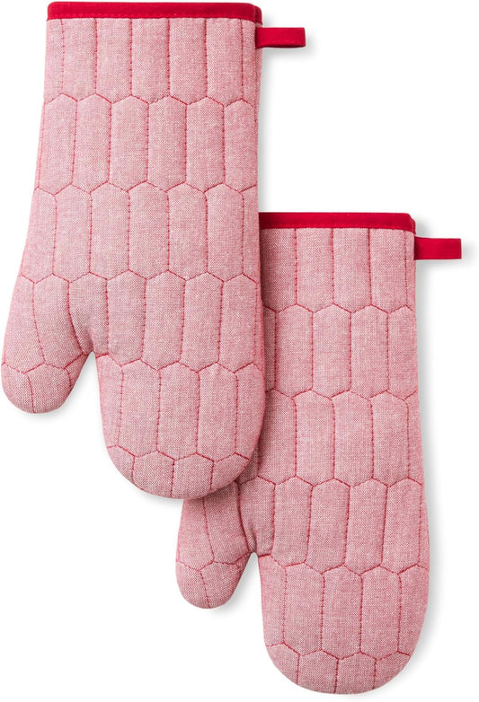 MARTHA STEWART Honeycomb Quilted Chambray Oven Mitt 2-Pack Set, 100% Cotton, Heat Resistant, Flexible Grip, Red, 7"x13"