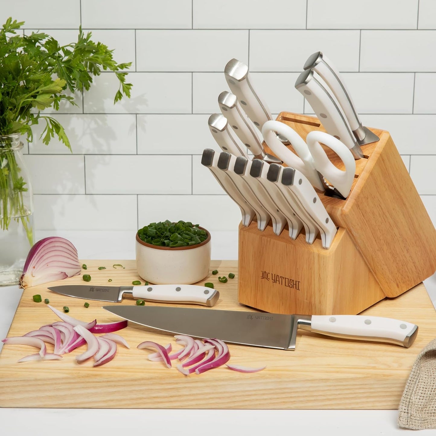 Yatoshi 15 Piece White Knife Block Set - Pro Kitchen Knife Set Ultra Sharp High Carbon Stainless Steel with Ergonomic Handle