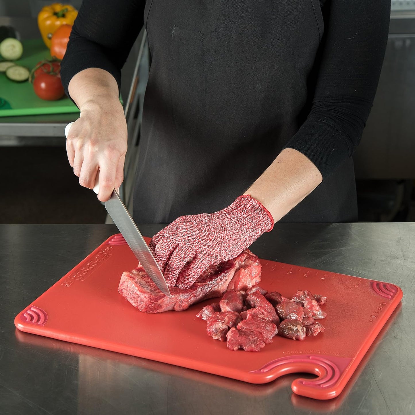 San Jamar Saf-T-Grip Plastic Cutting Board with Safety Hook, 12" x 18" x 0.5", Red